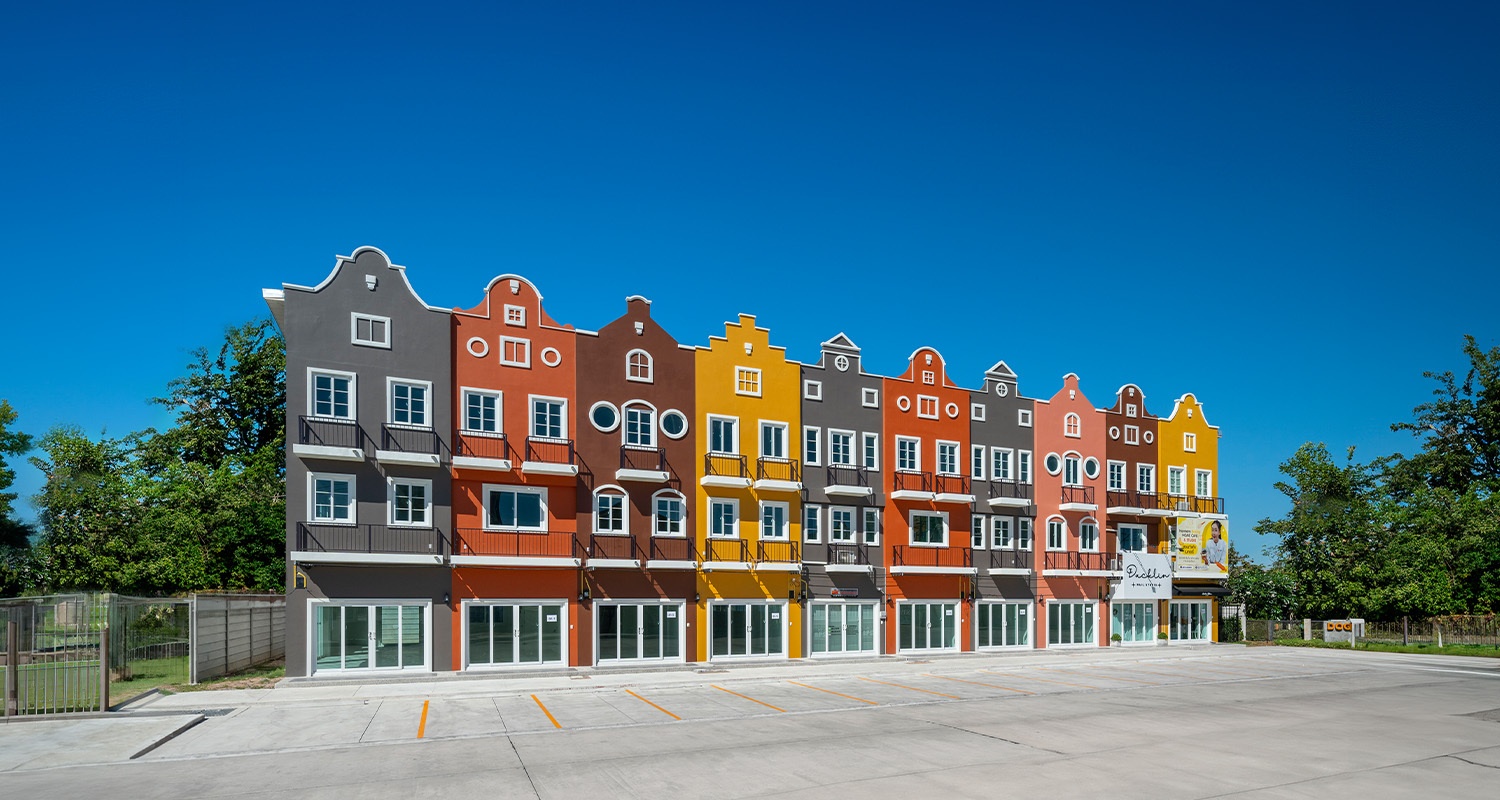 เอส อเวนิว อาคารพานิชย์.jpg